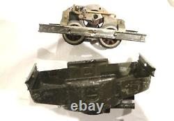 AC3122 Rare Vintage Lionel 0 Gauge Electric Armored Locomtive & Ammo. Car