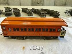 American Flyer Standard Gauge 4653 Electric Loco and passenger cars 5 total