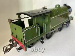 Hornby Electric 4-4-2 Tank Locomotive LNER Green No. 1784 O Gauge Railway