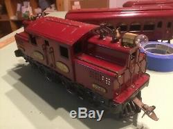 Ives Standard Gauge Red 3242 Engine Original paint & 184,185 Parlor & 186 Obs