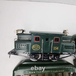 LIONEL 154 Engine Locomotive with 2 Pullman & 602 Baggage Car NO MANUAL SWITCH