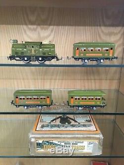 Lionel O Gauge 294 Set with 252 Loco, 2 x 529 Pullman and 530 Obs c. 1928 with SB