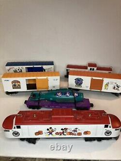 Lionel O Gauge 6-18311 Disney Electric Locomotive, Box Cars & Caboose Train Set