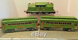 Lionel Standard Gauge 318e Green Electric Loco 309,312 Passenger Cars-work