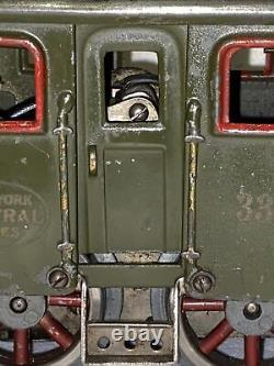 Lionel Standard Gauge 33 Army Green Locomotive c. 1918 Rare