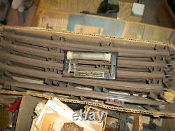 Lionel Standard Gauge Locomotive and cars and box c. 1913-