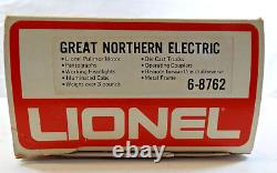 O gauge Lionel Great Northern electric engine #8762 in original box