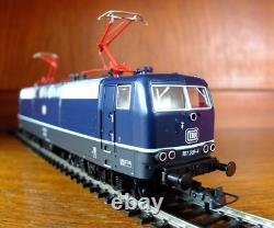 Roco 63716 HO gauge DB BR 181 electric locomotive in blue livery